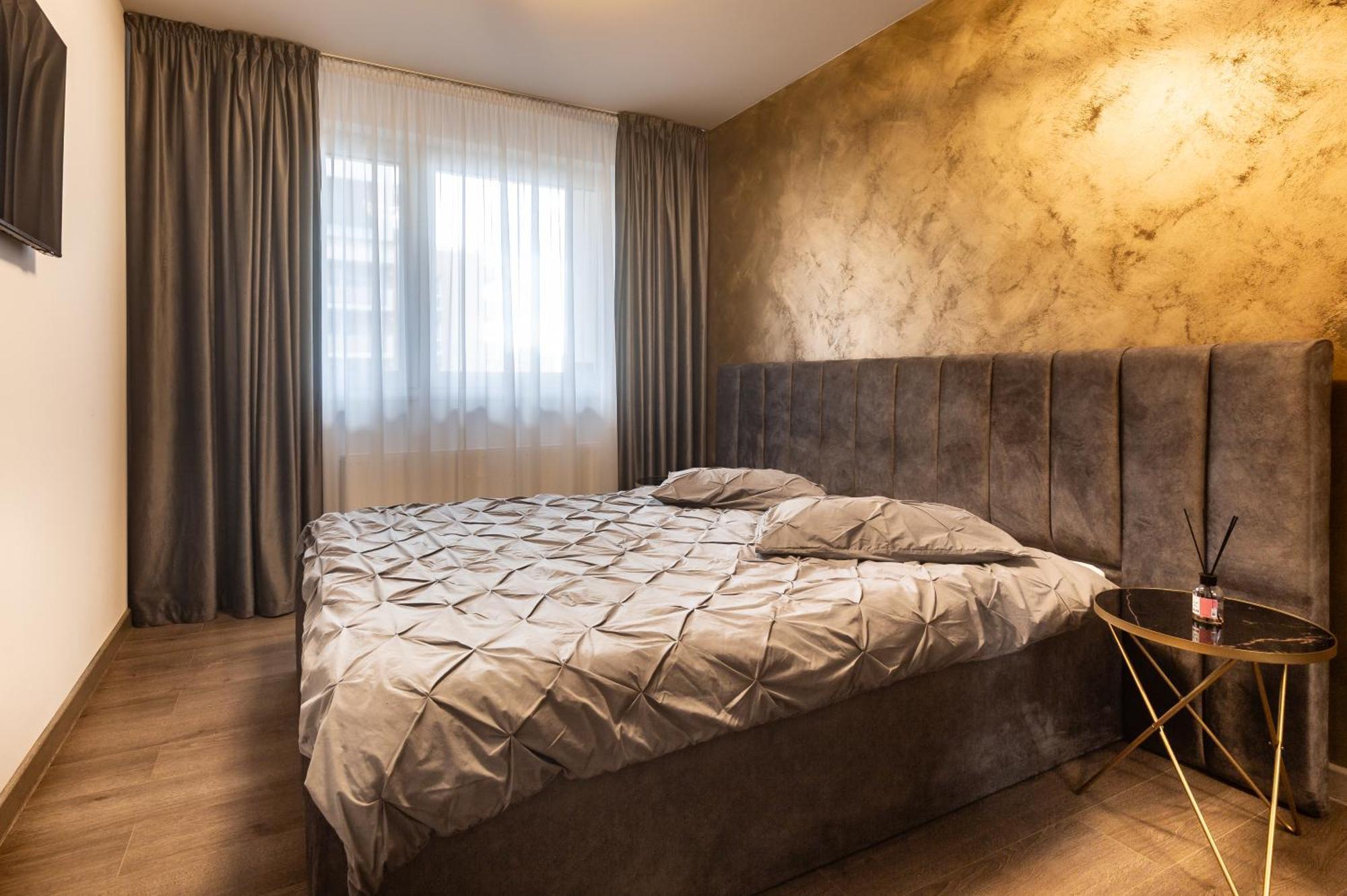 Carpatilor Apart Hotel براشوف المظهر الخارجي الصورة
